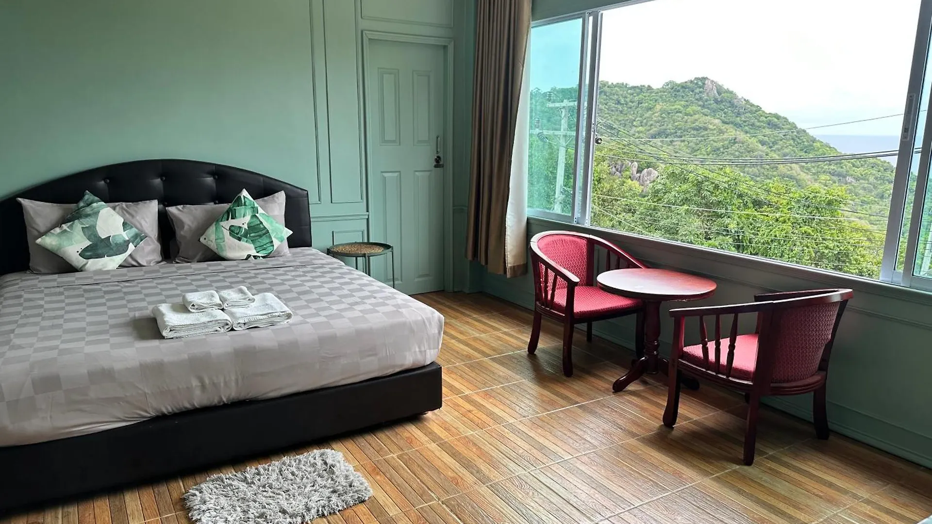 **  Tanote Good View Resort Koh Tao Thailand